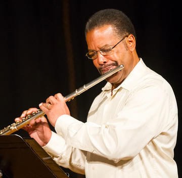 Picture Earl Grant Flutist